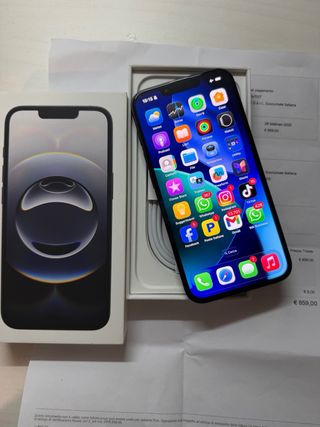 iPhone 16e 256GB Nero