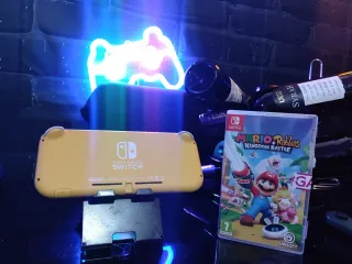 Nintendo Switch Lite Amarilla