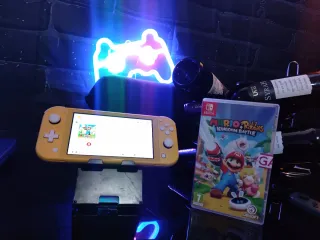 Nintendo Switch Lite Amarilla