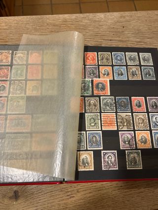 Album di francobolli secondo le foto