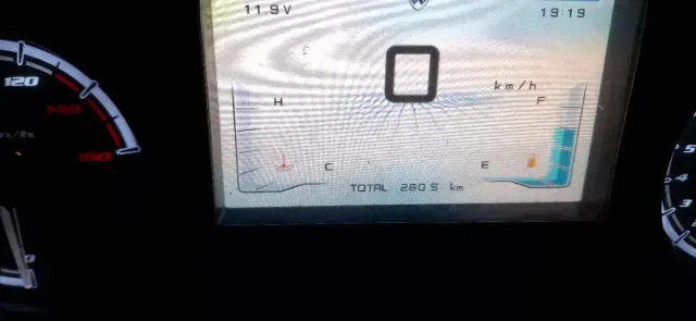 Maxi Scooter Roja y Negra