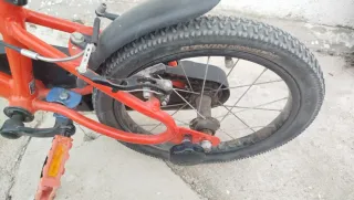 Bicicleta infantil naranja B'TWIN