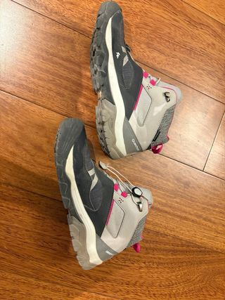 Botas montaña niña Decathlon Talla 36