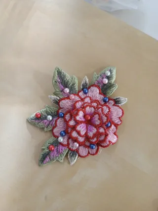 Apliques florales bordados para ropa y accesorios
