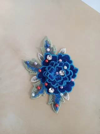 Apliques florales bordados para ropa y accesorios