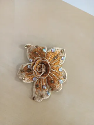 Apliques florales bordados para ropa y accesorios