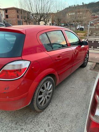 Opel Astra 2004