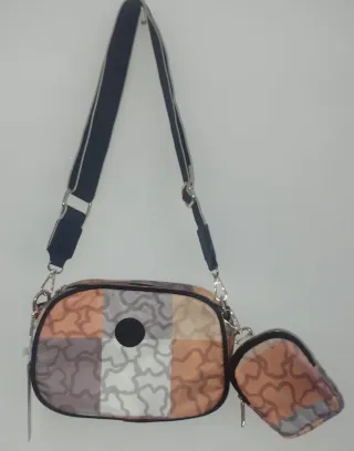 Bolso bandolera con monedero estampado