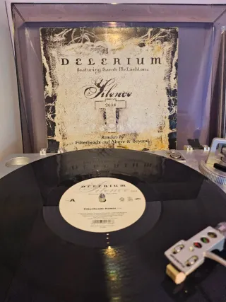 Delirium feat. Sarah McLachlan - Silence 2004