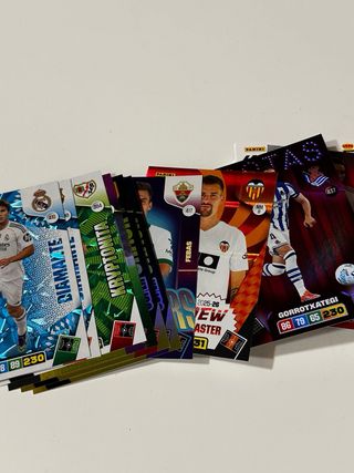 Lote cromos fútbol Panini - Adrenalyn y MGK