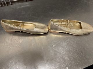 Zapatos dorados talla 39.5