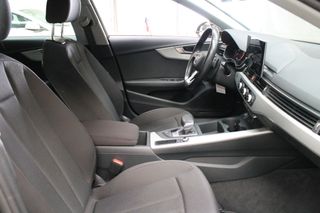 Audi A4 2020 163cv Etiqueta eco