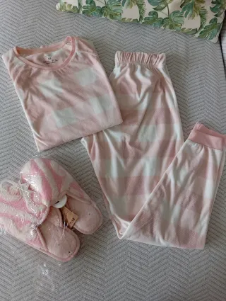 Pijama cuadros rosa y blanco XS Primark