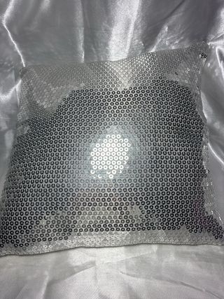 Cojines Brillantes Morado y Plateado 30x30cm