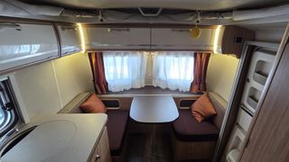 Caravana ERIBA Touring 310