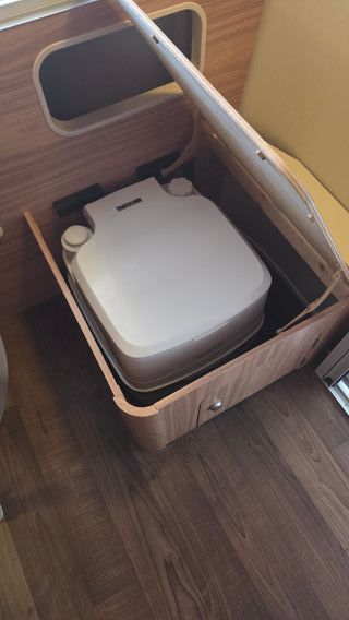 Caravana ERIBA Touring 310