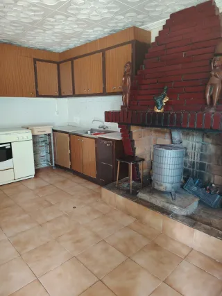 Casa con terreno de 484metros  separado de la casa