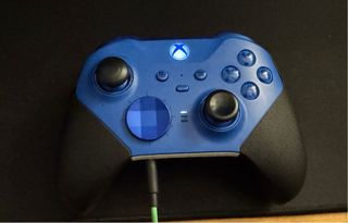 Xbox Series X + Mando Elite 2 + Cascos + Juegos