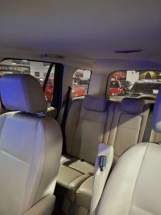 LAND-ROVER Freelander 2.2 Td4e S