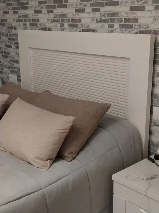Cabecero de cama 1.35m