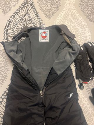 Mono nieve 3-4 años + guantes