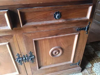 Mueble de madera rústico para entrada