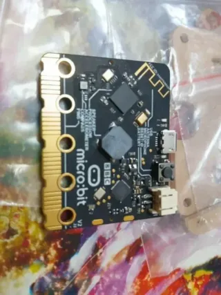 BBC Micro:bit V2.2 Procesador Actualizado