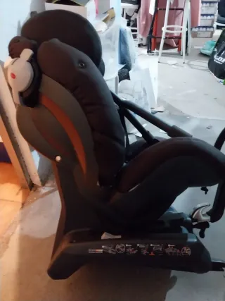 Silla de coche BeSafe hasta 4 años