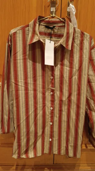 Camisa Zara Rayas Rojas y Beige