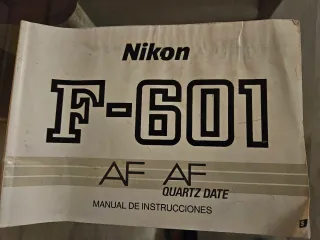 Cámara Nikon F-601 Negra