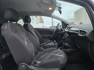 Opel Corsa con muy pocos kilómetros.