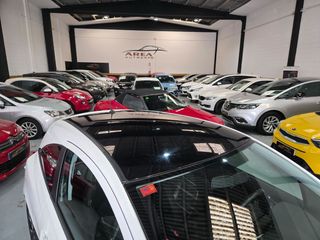 Opel Corsa con muy pocos kilómetros.