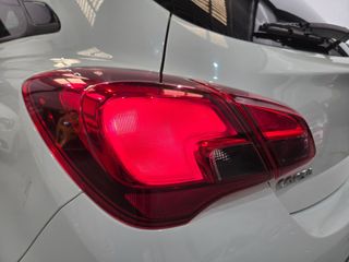 Opel Corsa con muy pocos kilómetros.
