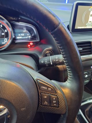 MAZDA Mazda3 2.2 DE 150 MT Luxury