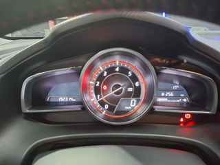 MAZDA Mazda3 2.2 DE 150 MT Luxury