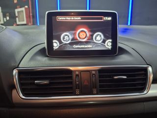 MAZDA Mazda3 2.2 DE 150 MT Luxury