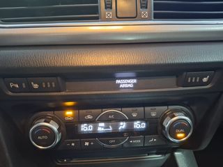 MAZDA Mazda3 2.2 DE 150 MT Luxury