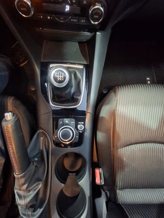 MAZDA Mazda3 2.2 DE 150 MT Luxury