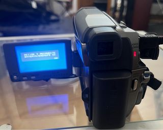 Videocámara Digital JVC GR-D740