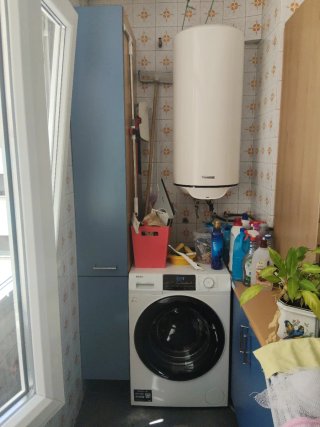 cocina,horno, extractora y fregadero  incluido