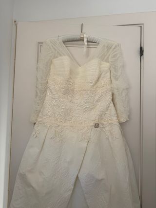 Vestido de Novia blanco crudo. Como nuevo