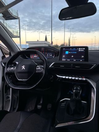 Peugeot 3008 2021