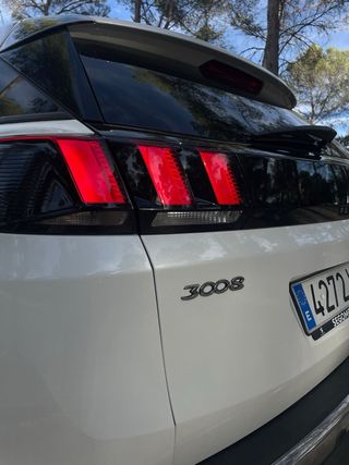 Peugeot 3008 2021