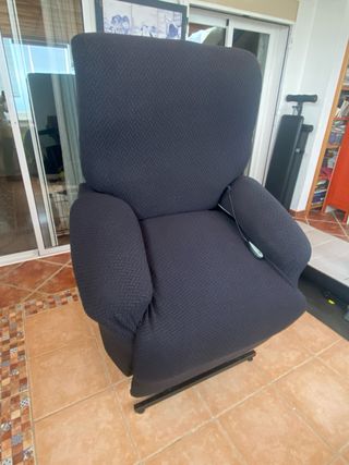 Sillón Elevable y Reclinable LuftHous