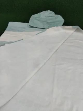 Poncho toalla infantil 2-5 años