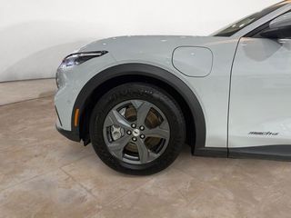 Ford Mustang 216kW Batería 98.8Kwh