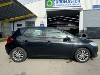 Toyota Auris 2009