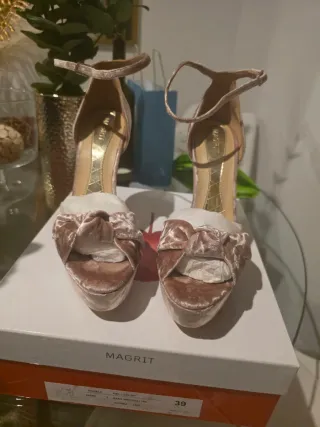 Zapatos Magrit fiesta terciopelo plataforma