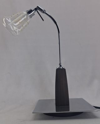 Lámpara sobremesa moderna cromo y cristal