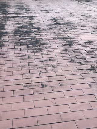 Limpieza de baldosas, patios, terrazas con Karcher